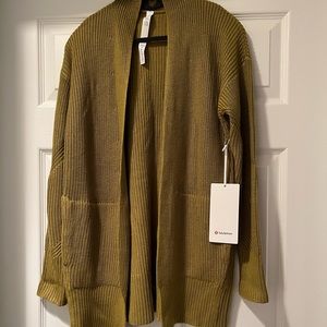 Lululemon Cashlu Sweater Wrap - Auric Gold - Size XS/S